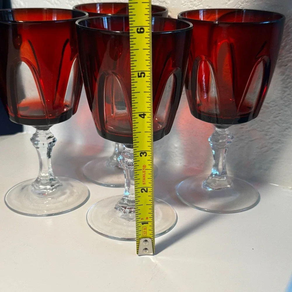 Vintage Cristal D'Arques Durand Gothic Arch Ruby Red Wine‎ Glass 5 7/8